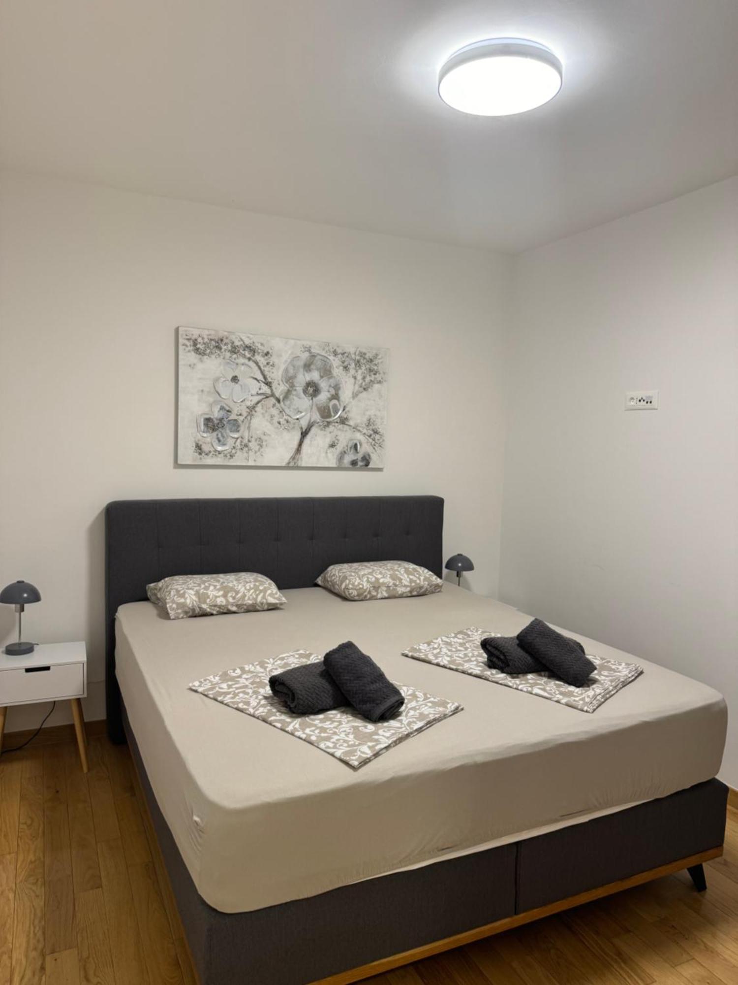 ביוגראד נה מורו Dvj Apartments מראה חיצוני תמונה